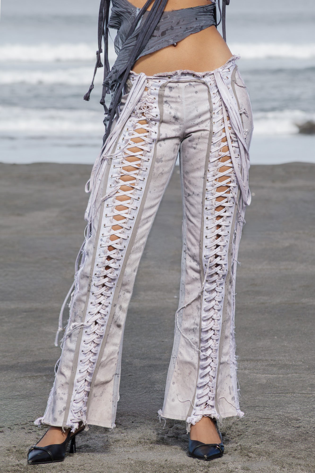 It's Easy to Get Lost Here Pants